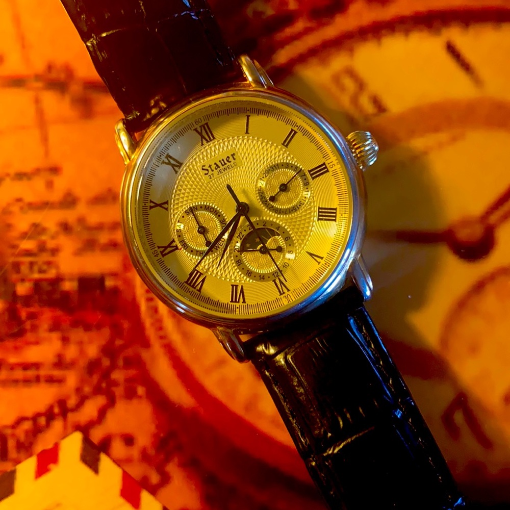 Stauer men’s watch classic calendar moon phase